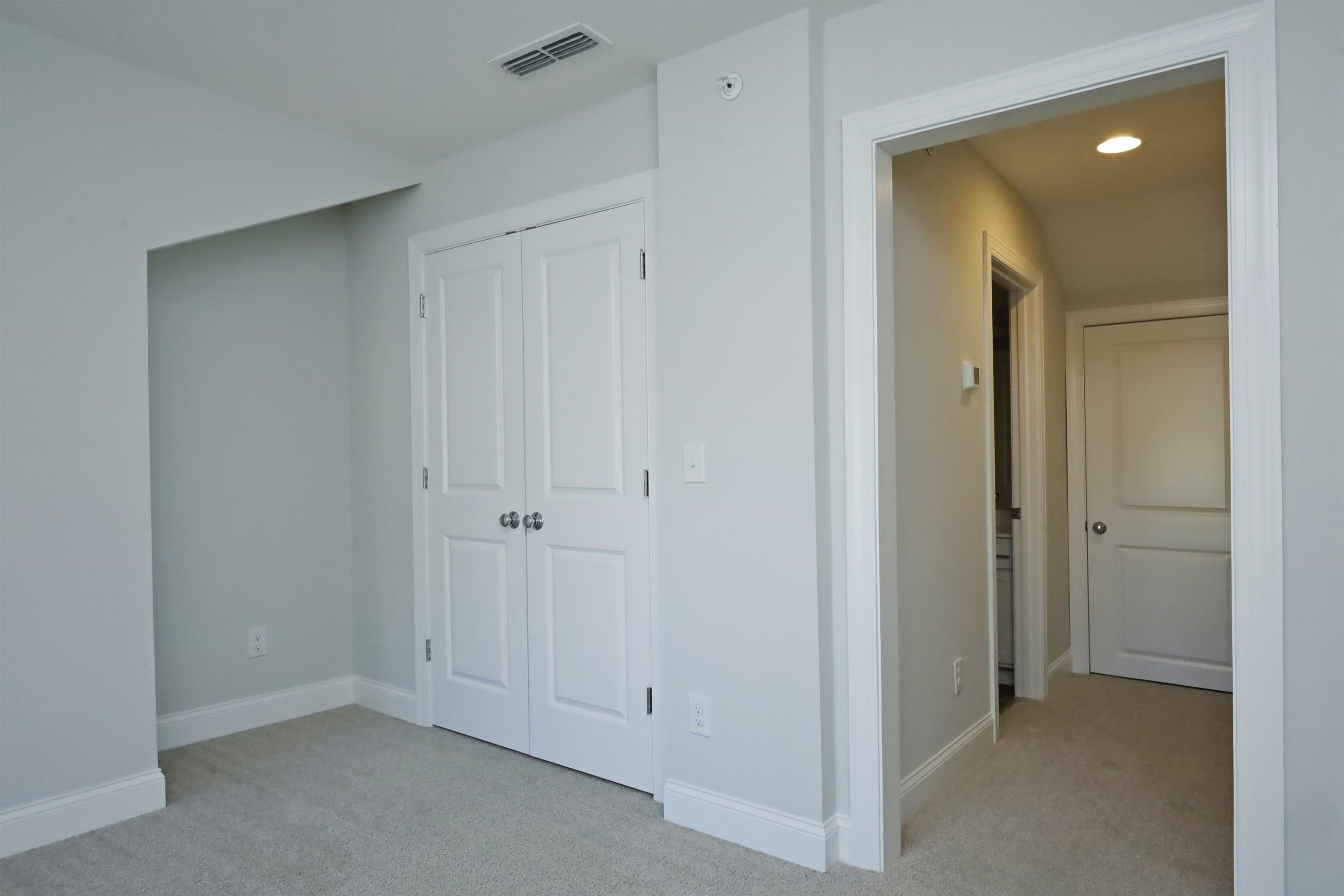 6800 Milligan Way, Unit 102 Raleigh, NC 27613 - Photo 32 of 39 Photo 32