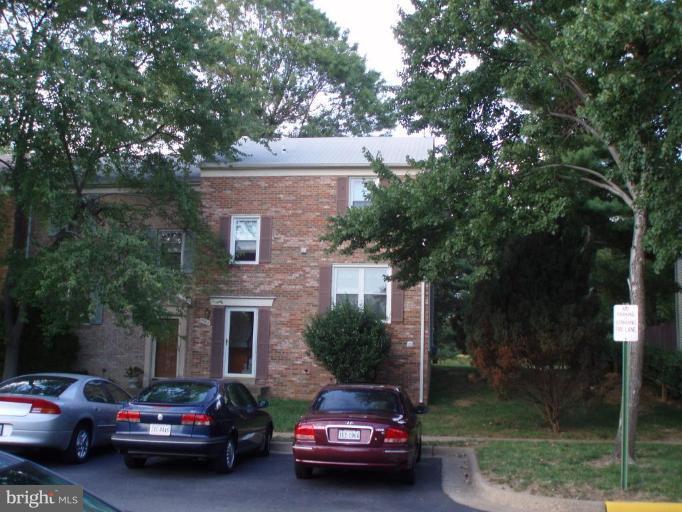 7782 Euclid Way Springfield, VA 22153 - Photo 1 of 1 Exterior (Main)