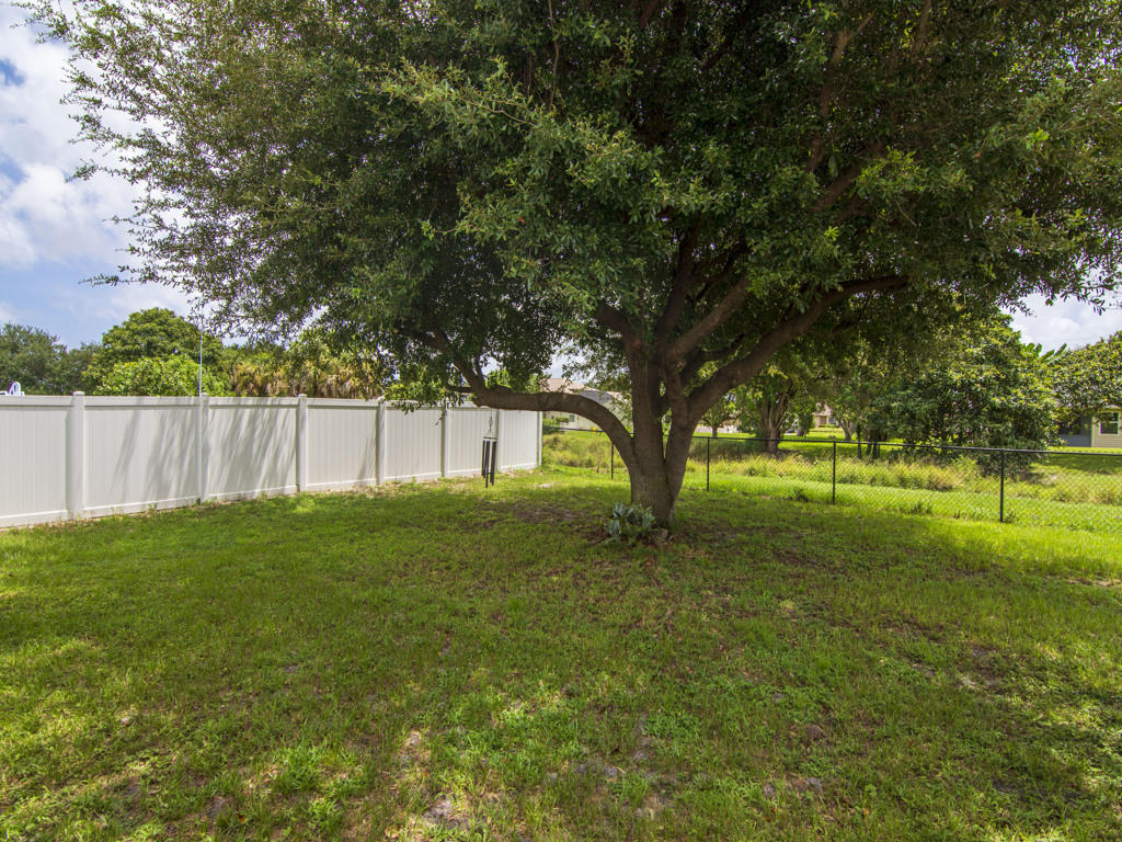 798 Southwest McCall Road Port St. Lucie, FL 34953 - Photo 28 of 33 31-169