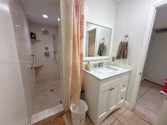 $3,900 | 3730 Alcantara Avenue, Unit 69F, Doral, FL 33178