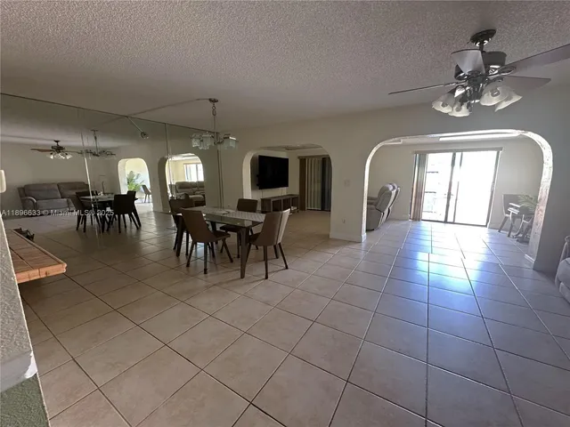 $3,900 | 3730 Alcantara Avenue, Unit 69F, Doral, FL 33178