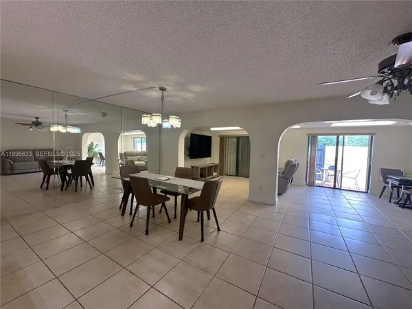 $3,400 | 3730 Alcantara Avenue, Unit 69F, Doral, FL 33178