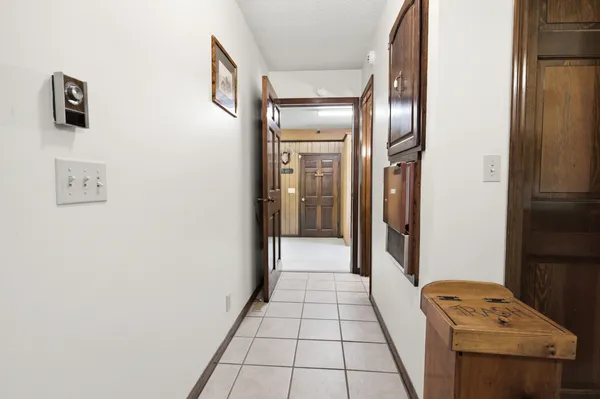 $214,900 | 208 Water Street, Kansas, IL 61933