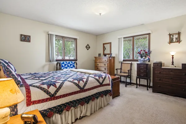 $214,900 | 208 Water Street, Kansas, IL 61933
