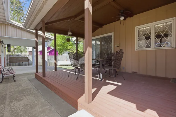 $214,900 | 208 Water Street, Kansas, IL 61933