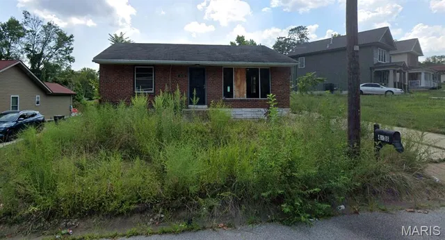 $47,700 | 4236 Oakwood Avenue, St. Louis, MO 63121