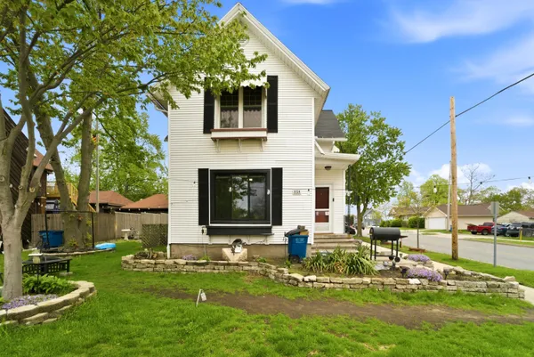 $320,000 | 1724 Ohio Street, Michigan City, IN 46360