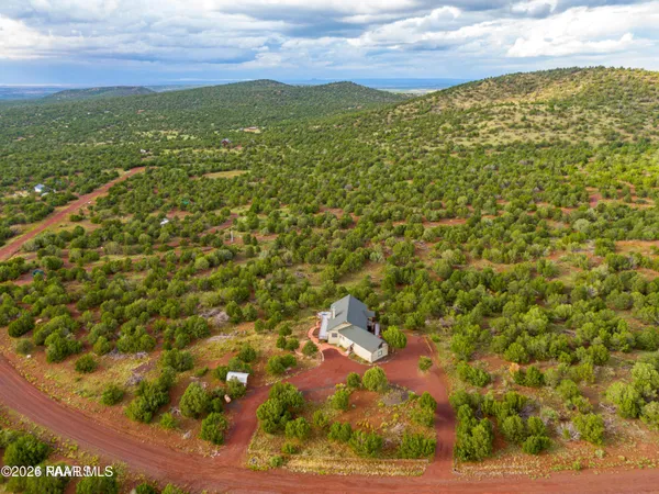 $895,000 | 2667 North Overlook Drive, Williams, AZ 86046