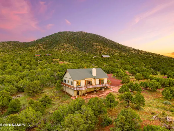 $895,000 | 2667 North Overlook Drive, Williams, AZ 86046