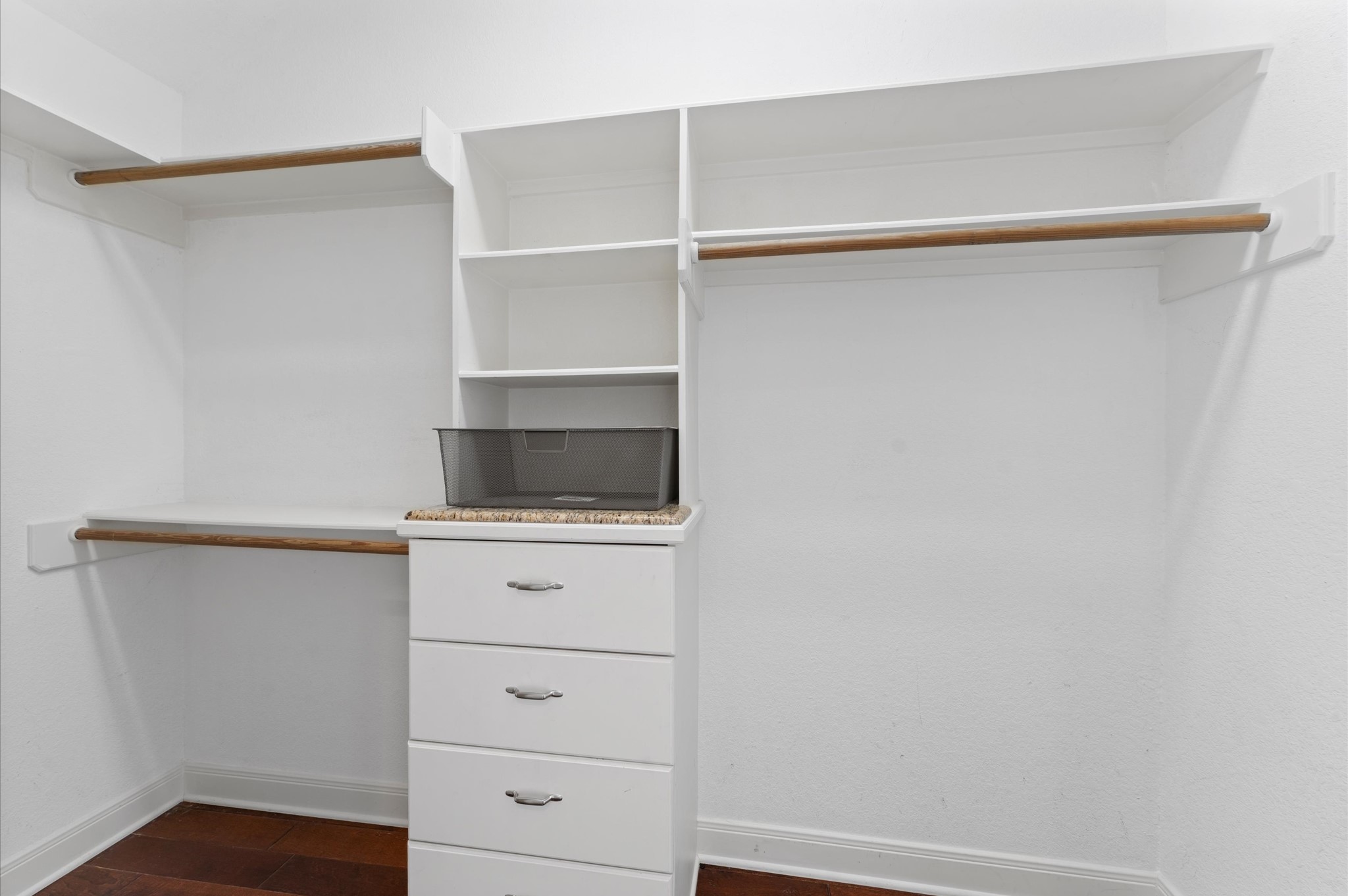 1101 Baker Road Rosenberg, TX 77471 - Photo 26 of 50 a view of an empty walk in closet