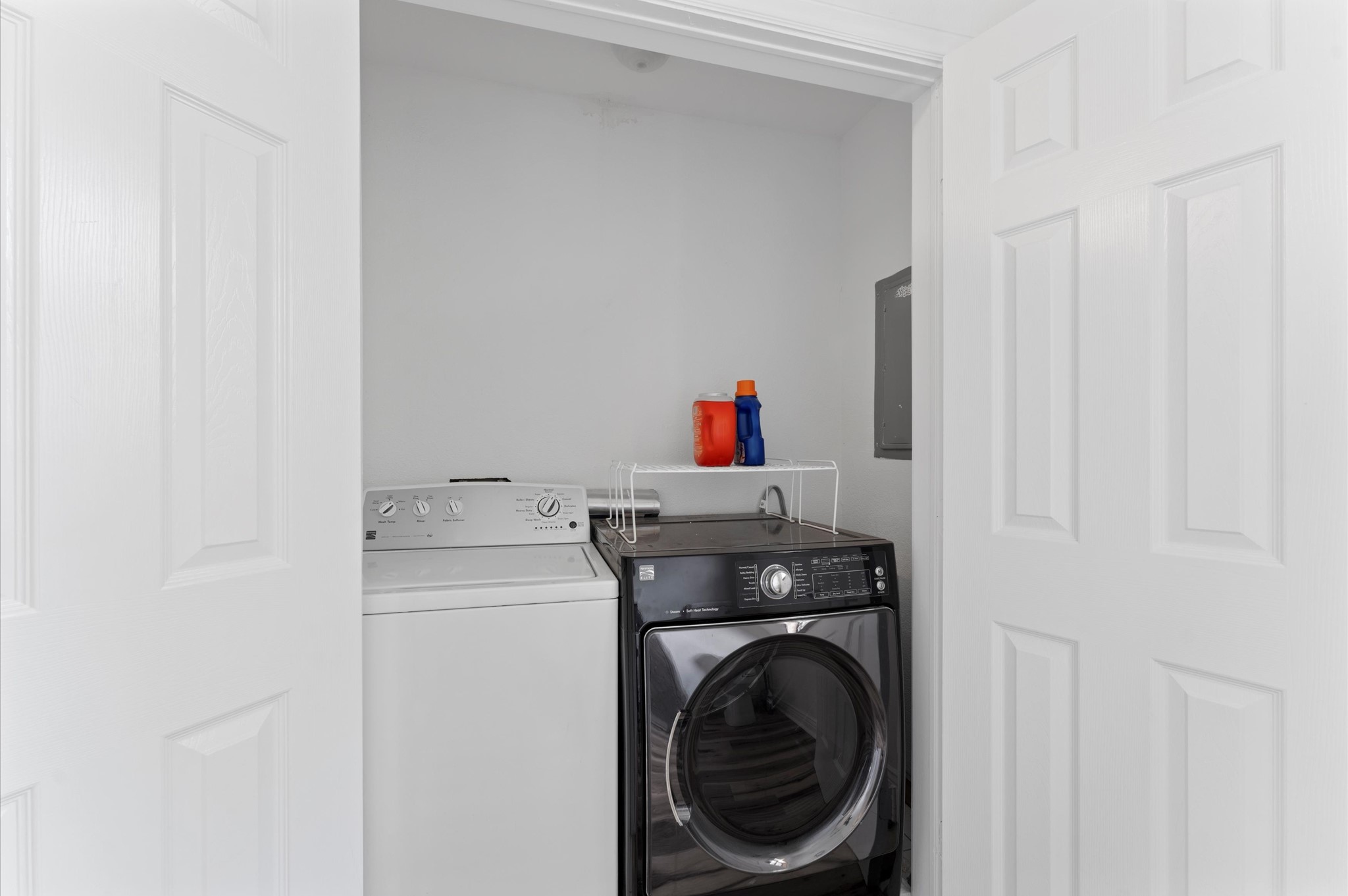 1101 Baker Road Rosenberg, TX 77471 - Photo 34 of 50 a utility room with dryer and washer