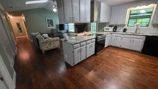 $374,900 | 1565 Blockford Court West, Tallahassee, FL 32317