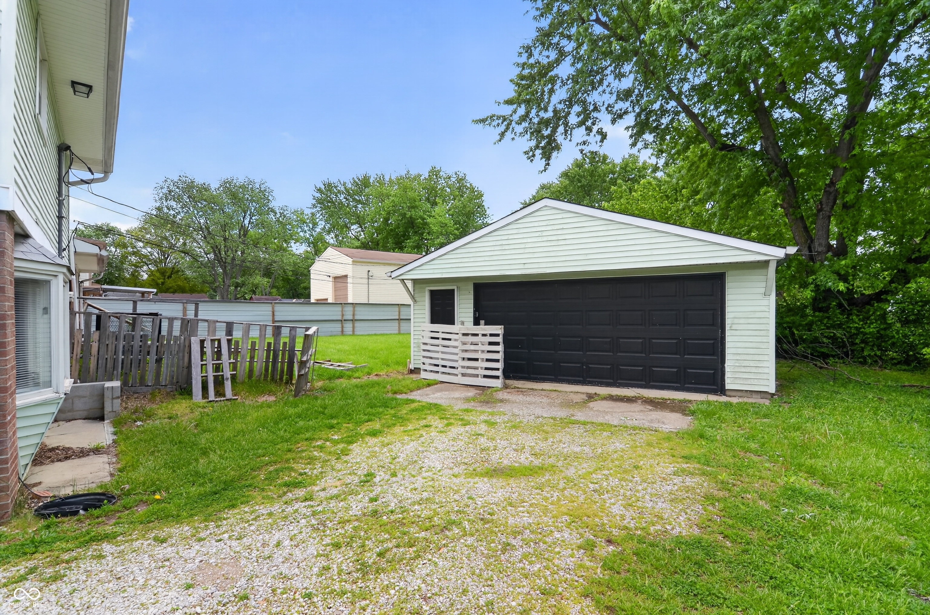 4231 Thompson Road Indianapolis, IN 46237 - Photo 36 of 40
