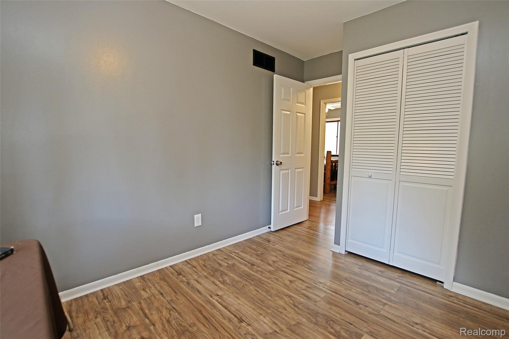 4095 Flint River Road Columbiaville, MI 48421 - Photo 25 of 84 26) Upstairs Bedroom 2.jpg