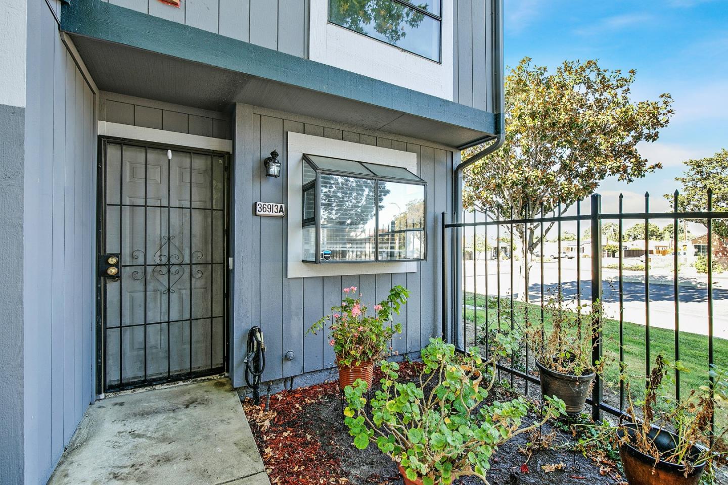 36913 Newark Boulevard, Unit A Newark, CA 94560 - Photo 17 of 20 a view of a garden