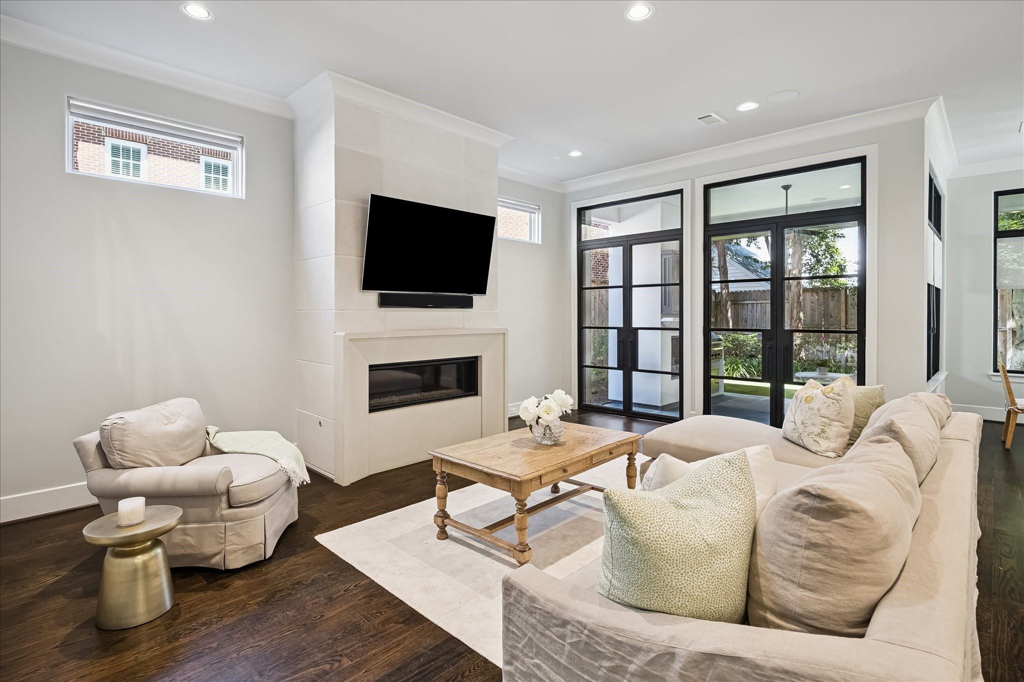2117 Dickey Place Houston, TX 77019 - Photo 13 of 50