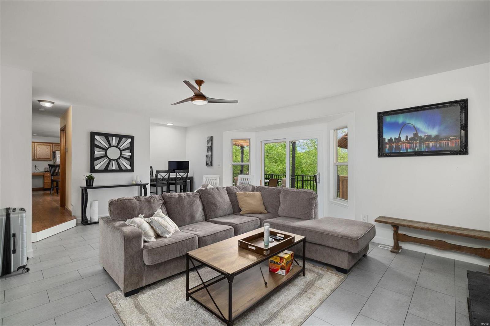 10131 Schuessler Road St. Louis, MO 63128 - Photo 16 of 53 Gallery Image 16