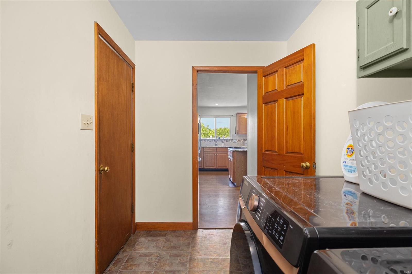 10131 Schuessler Road St. Louis, MO 63128 - Photo 27 of 53 Gallery Image 27