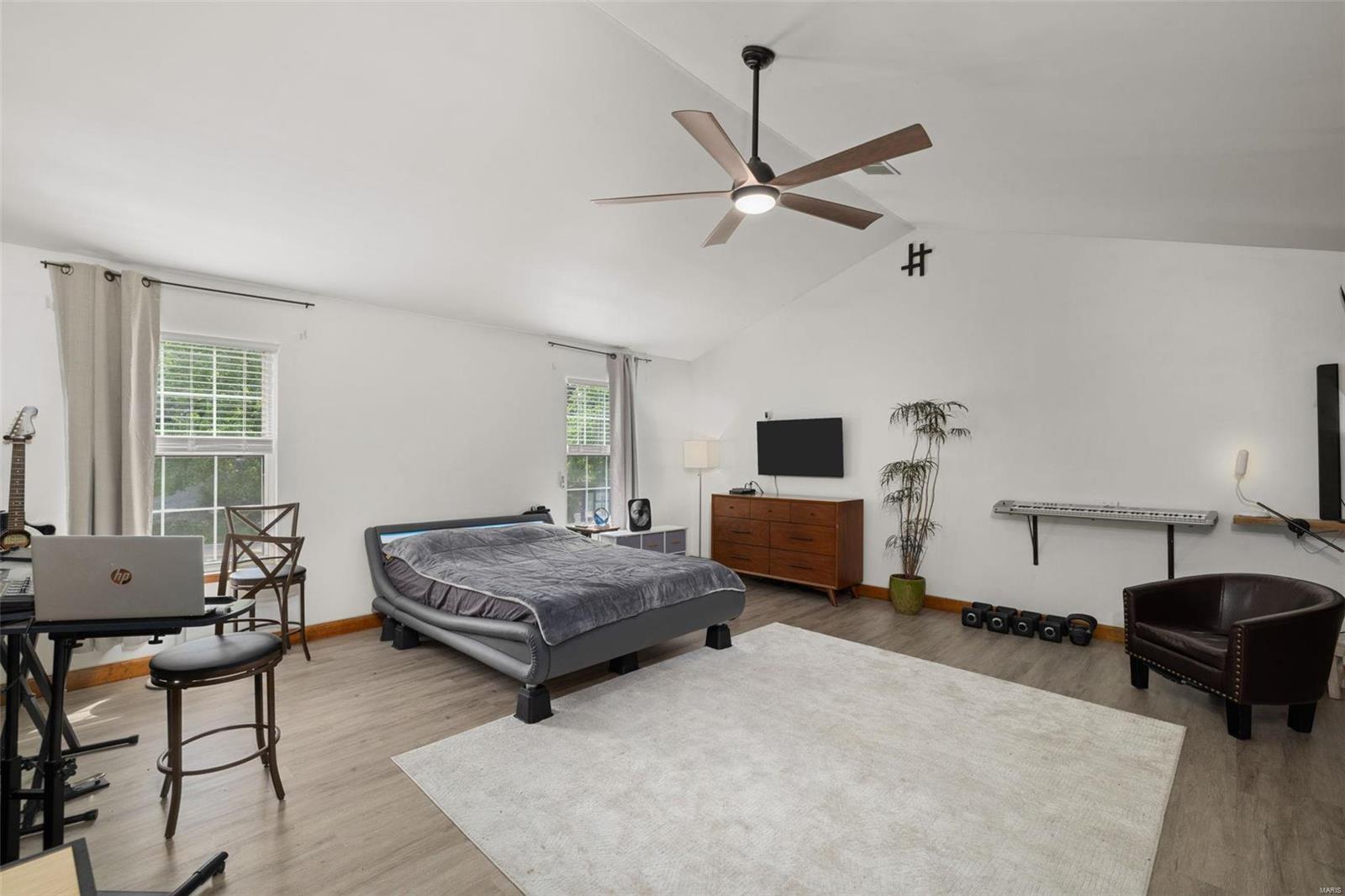 10131 Schuessler Road St. Louis, MO 63128 - Photo 30 of 53 Gallery Image 30