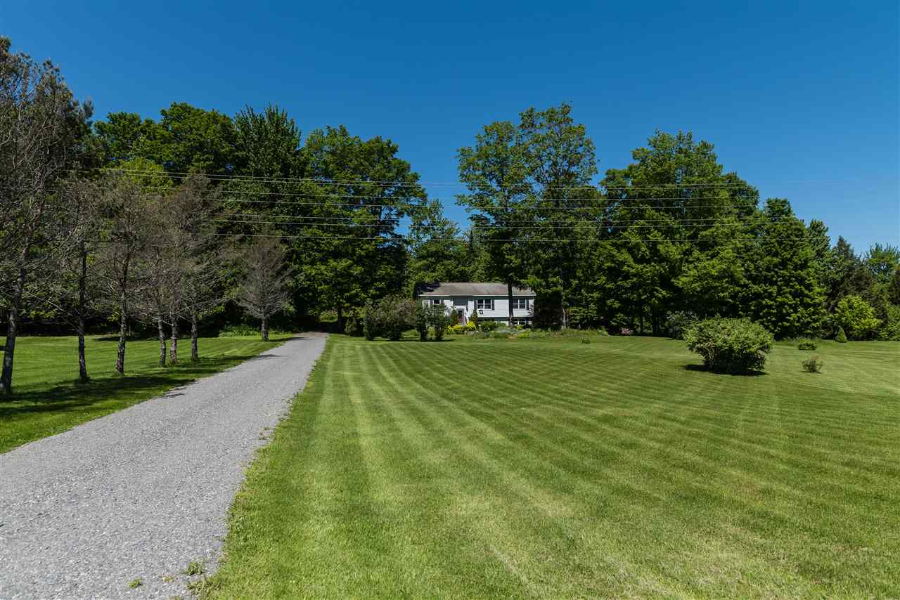 74 Planeview Road Morristown, VT 05661 - Photo 2 of 25