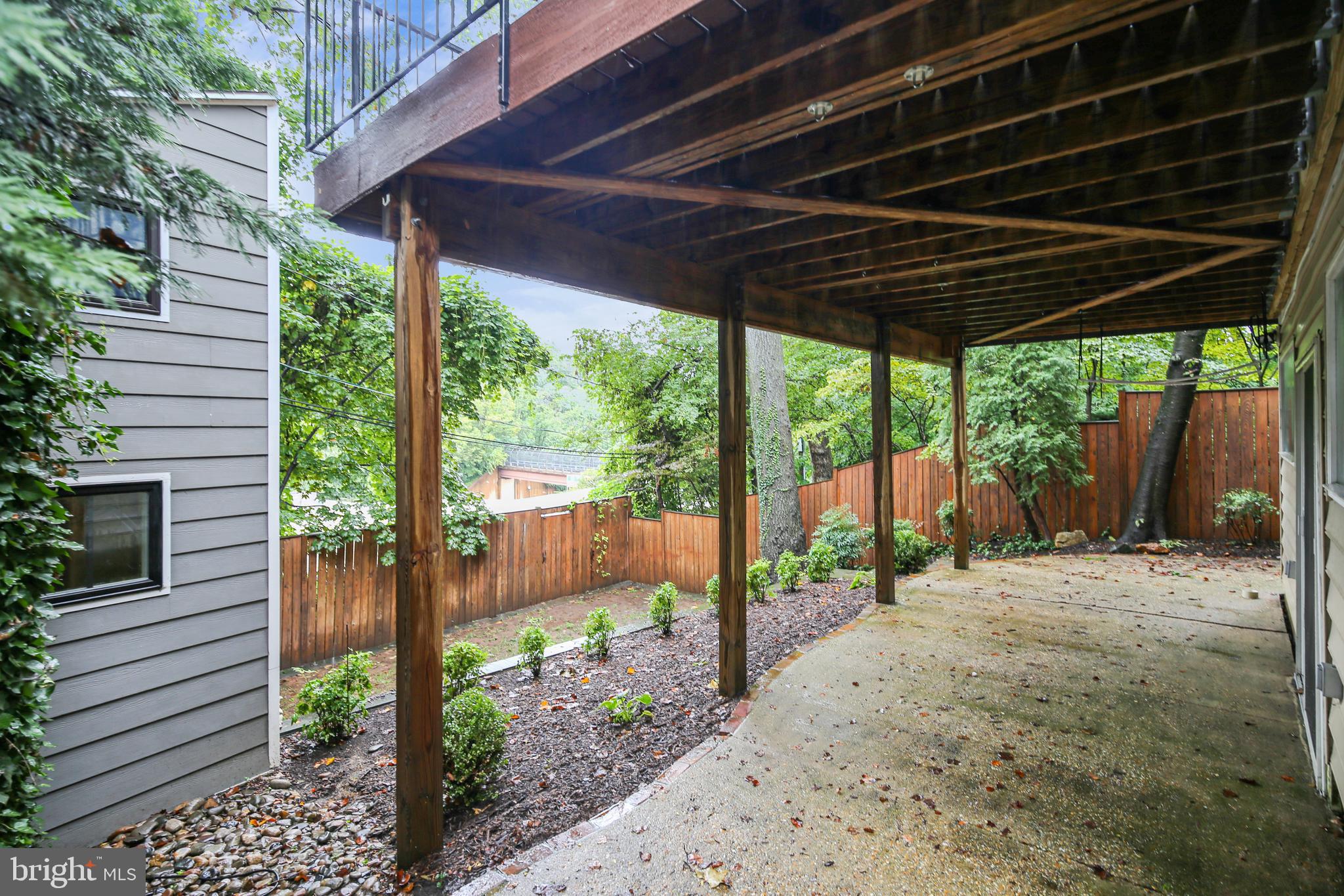 3227 20th Road North Arlington, VA 22207 - Photo 35 of 48 Patio