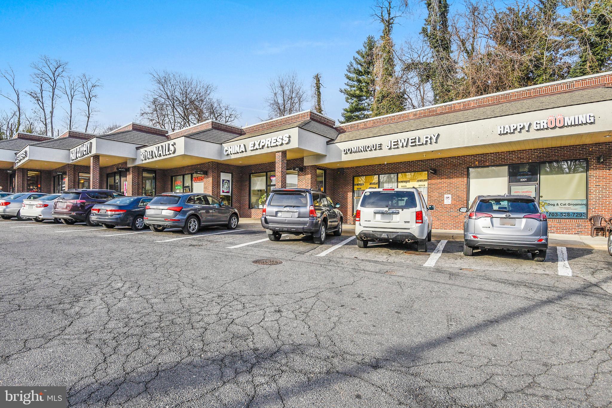 3227 20th Road North Arlington, VA 22207 - Photo 48 of 48 Lee Shopping Center