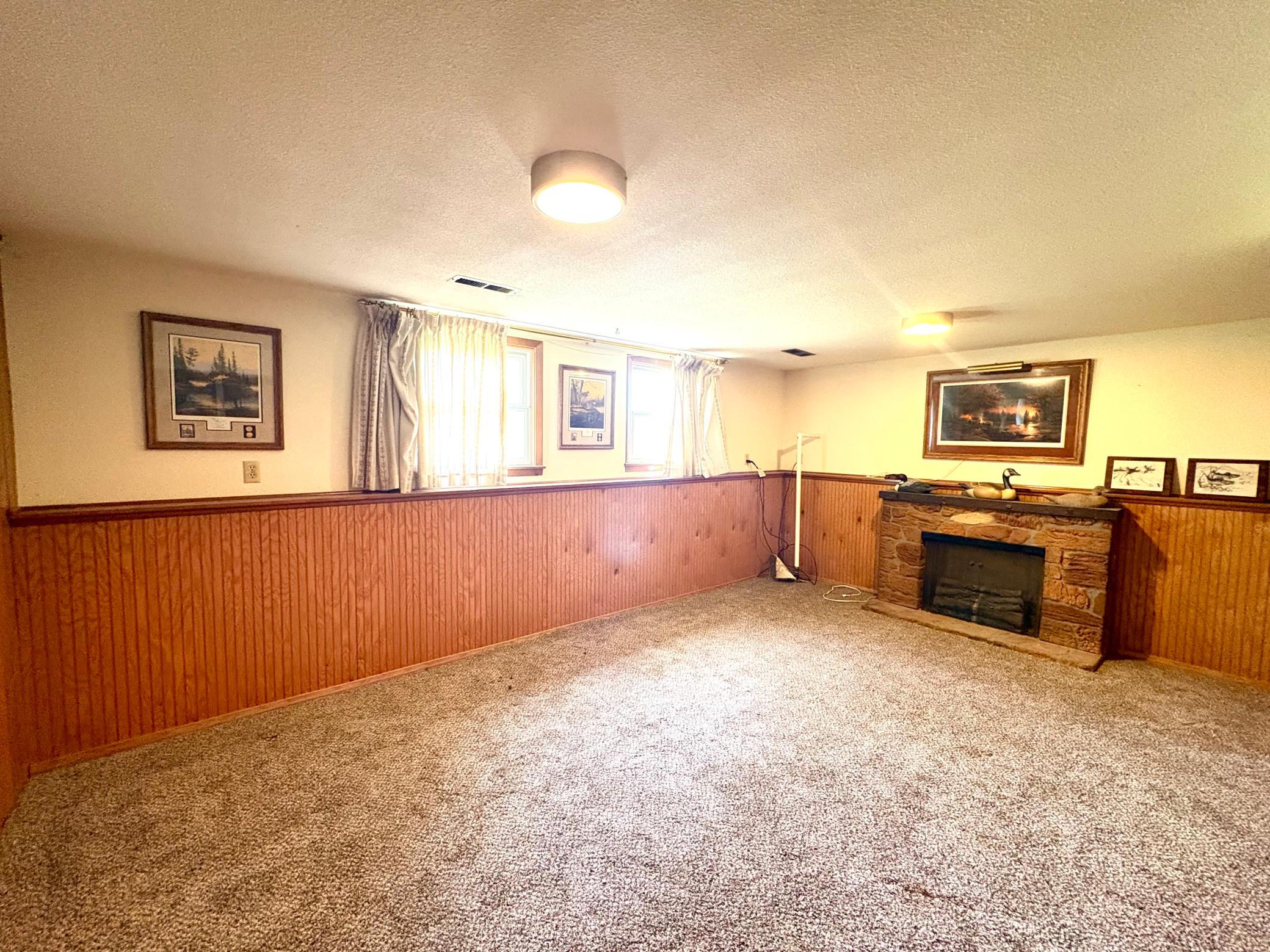 404 3rd Street Madison, MN 56256 - Photo 13 of 36