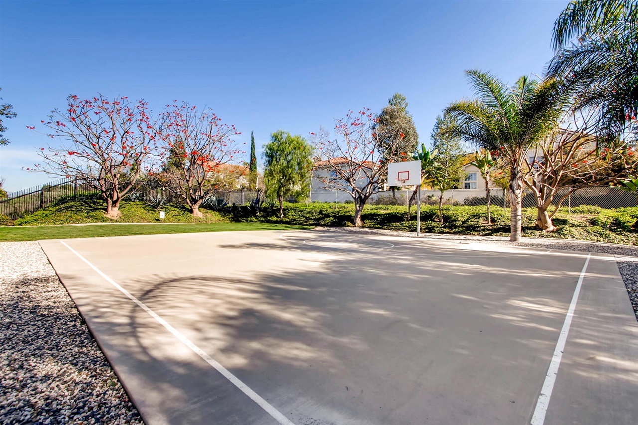4034 Craven Road, Unit 33 Oceanside, CA 92057 - Photo 23 of 24