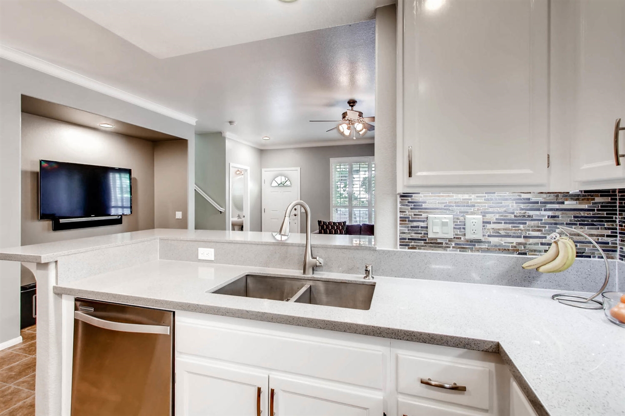 4034 Craven Road, Unit 33 Oceanside, CA 92057 - Photo 9 of 24