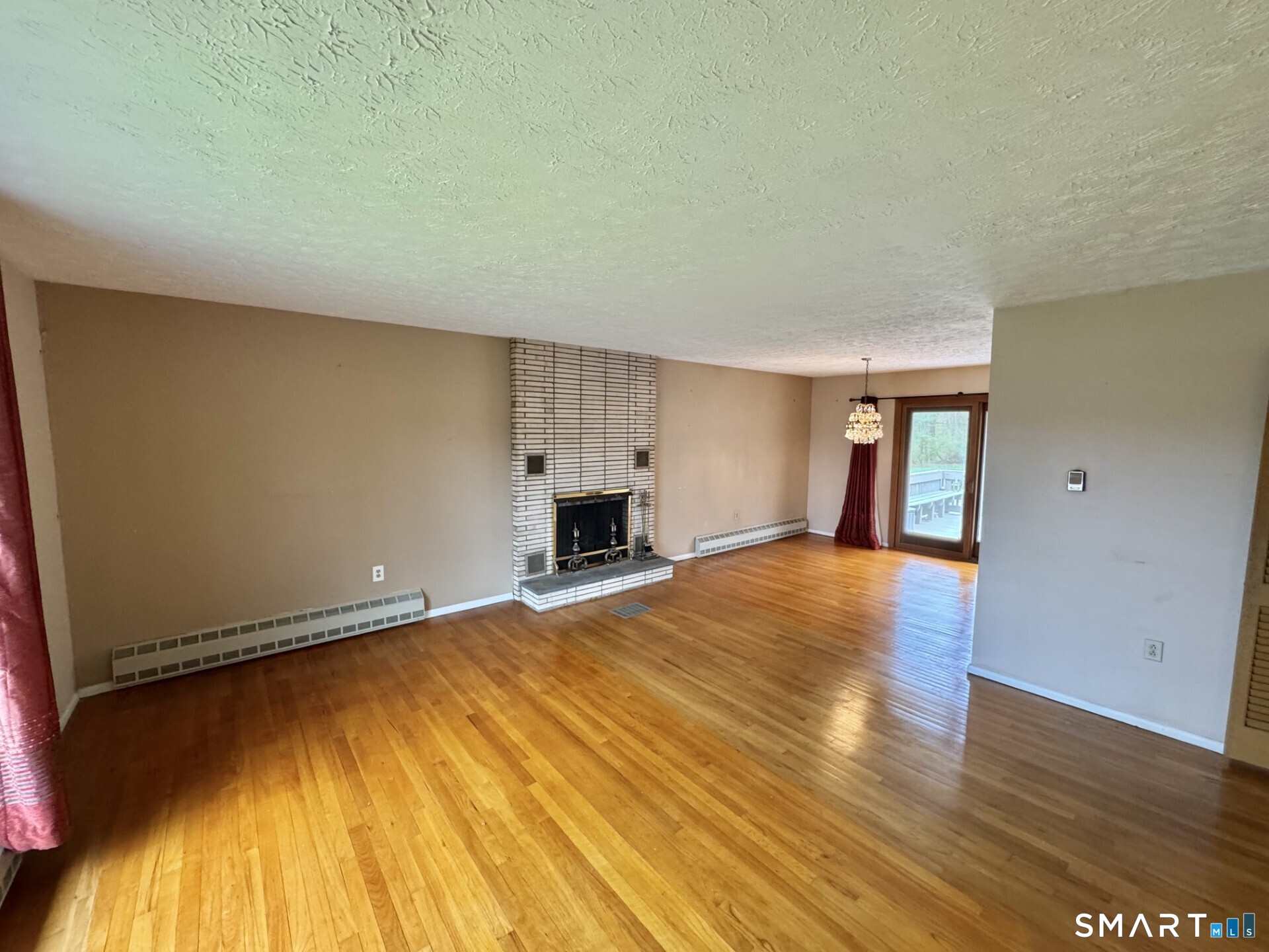 319 Jones Hollow Road Marlborough, CT 06447 - Photo 3 of 23
