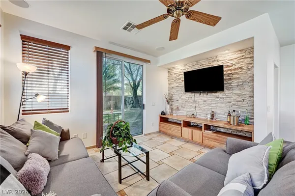 $2,450 | 10303 Wood Plank Lane, Las Vegas, NV 89135