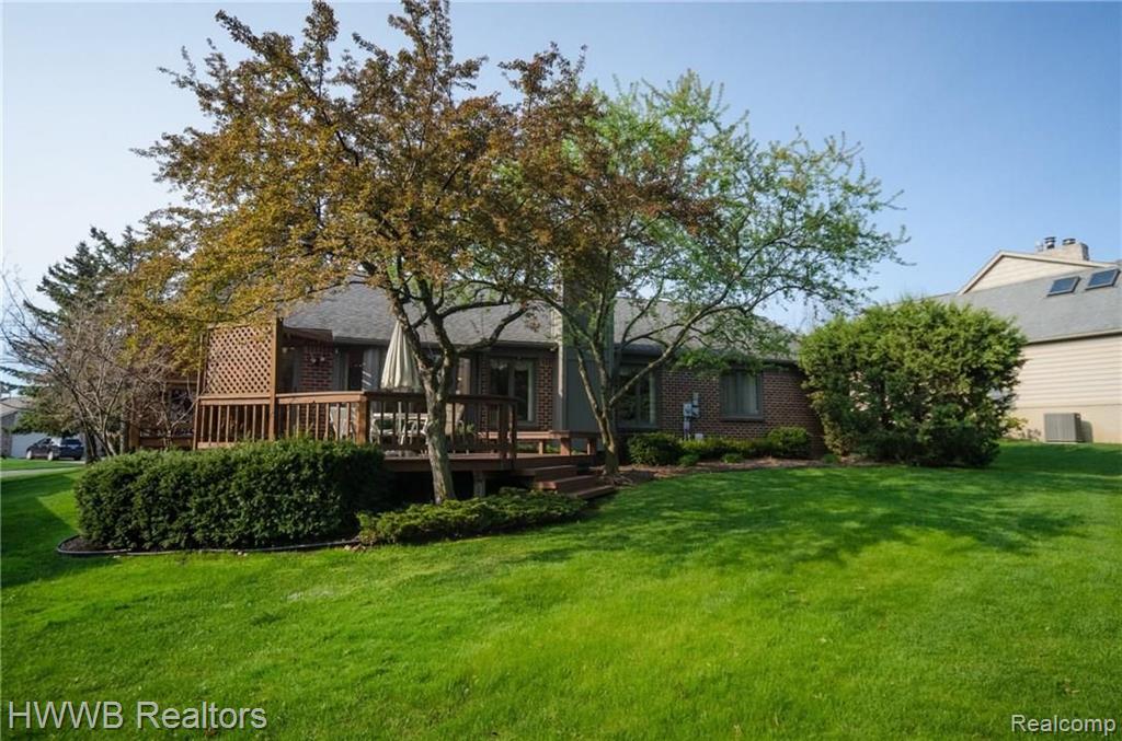 867 Augusta Drive Rochester Hills, MI 48309 - Photo 29 of 34