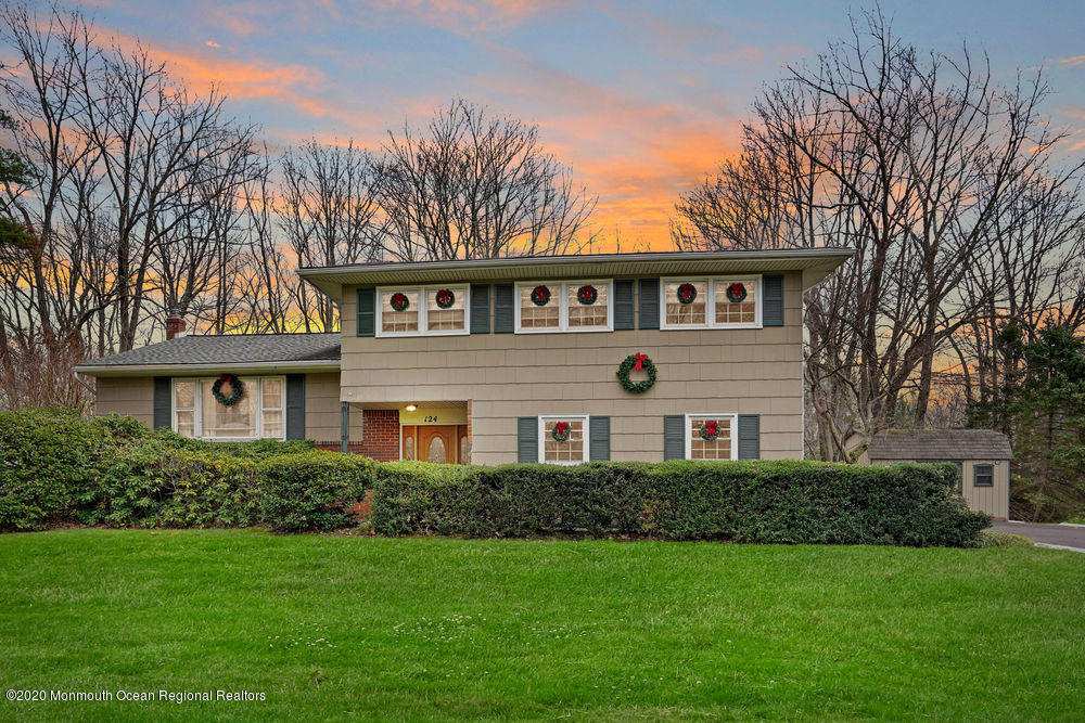 124 Stillwells Corner Road Freehold, NJ 07728 - Photo 1 of 41 front