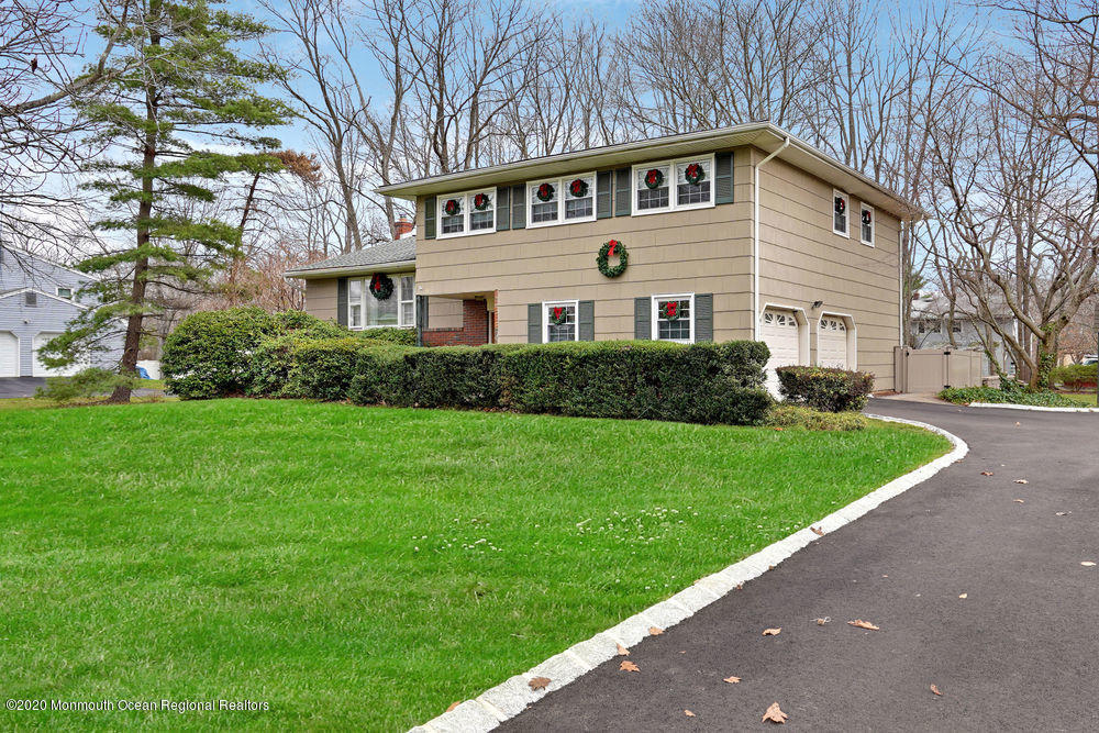 124 Stillwells Corner Road Freehold, NJ 07728 - Photo 2 of 41 009_dsc03056-dsc03060_1b