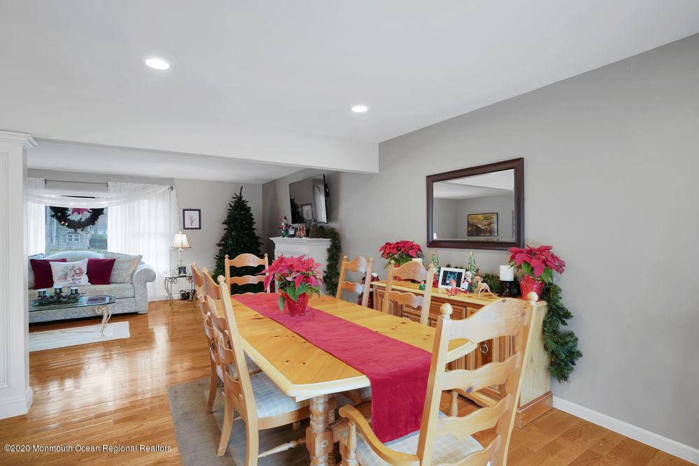 124 Stillwells Corner Road Freehold, NJ 07728 - Photo 14 of 41 025_dsc02990