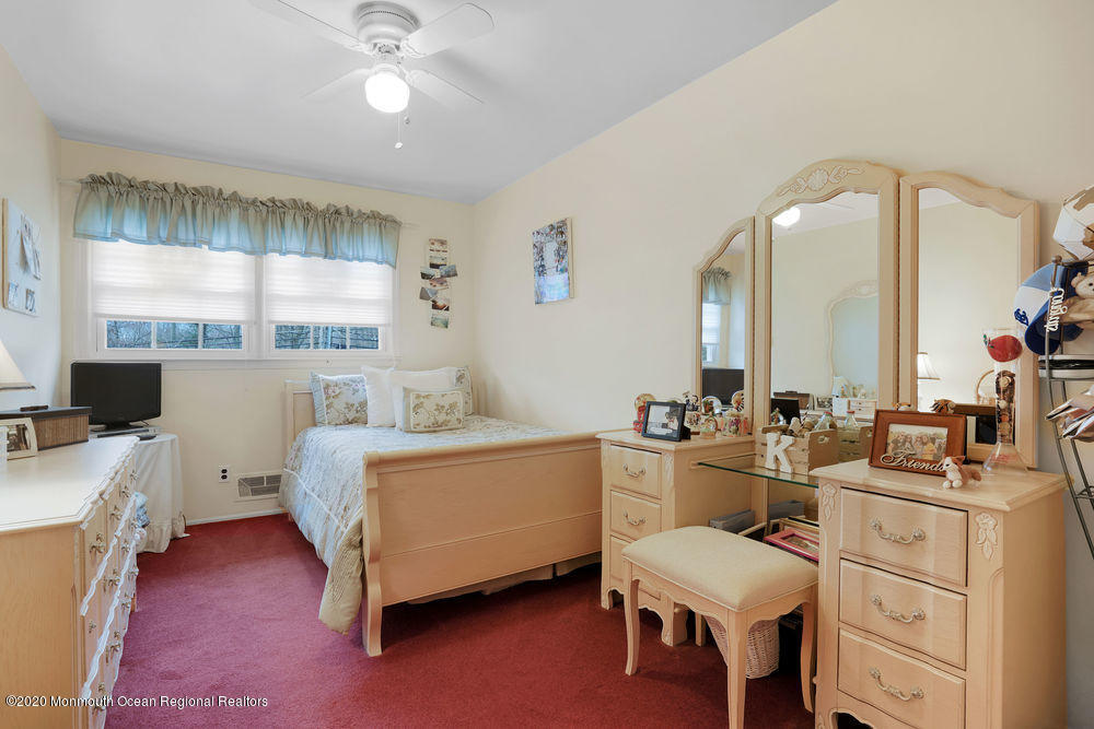 124 Stillwells Corner Road Freehold, NJ 07728 - Photo 25 of 41 037_dsc02910