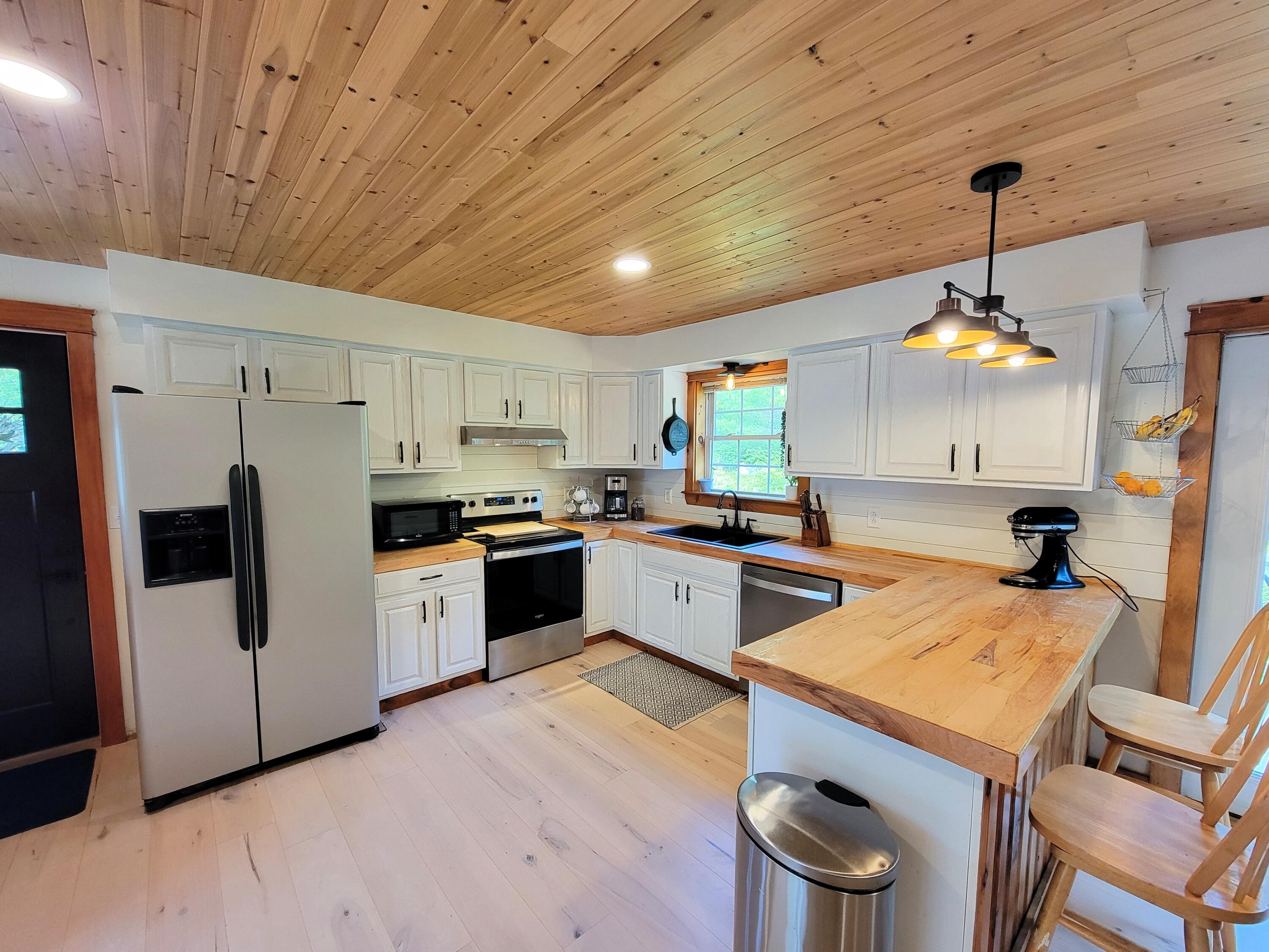 1060 Banton Road Palermo, ME 04354 - Photo 4 of 34 Kitchen