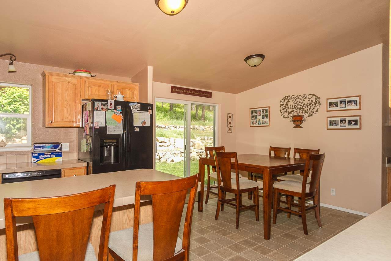 4044 A Springdale Hunters Road Springdale, WA 99173 - Photo 7 of 20