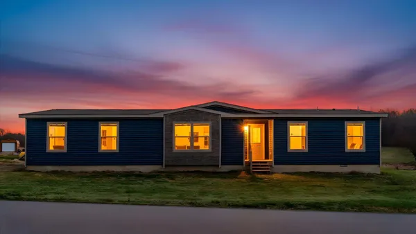 $260,400 | 4107 Pleasant Hill Road, Waverly, OH 45690
