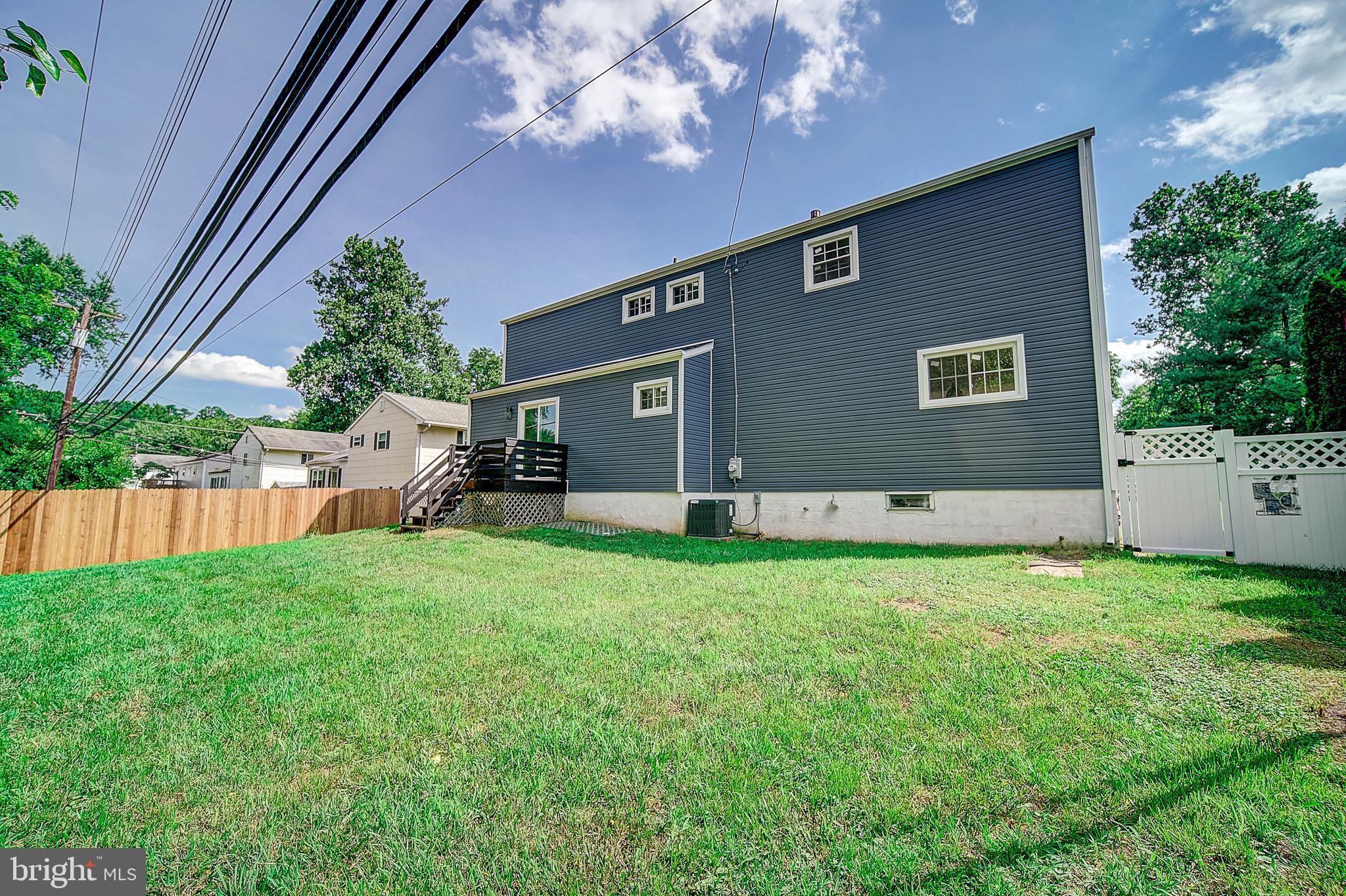 219 Wistar Road Fairless Hills, PA 19030 - Photo 4 of 38 Gallery Image 4