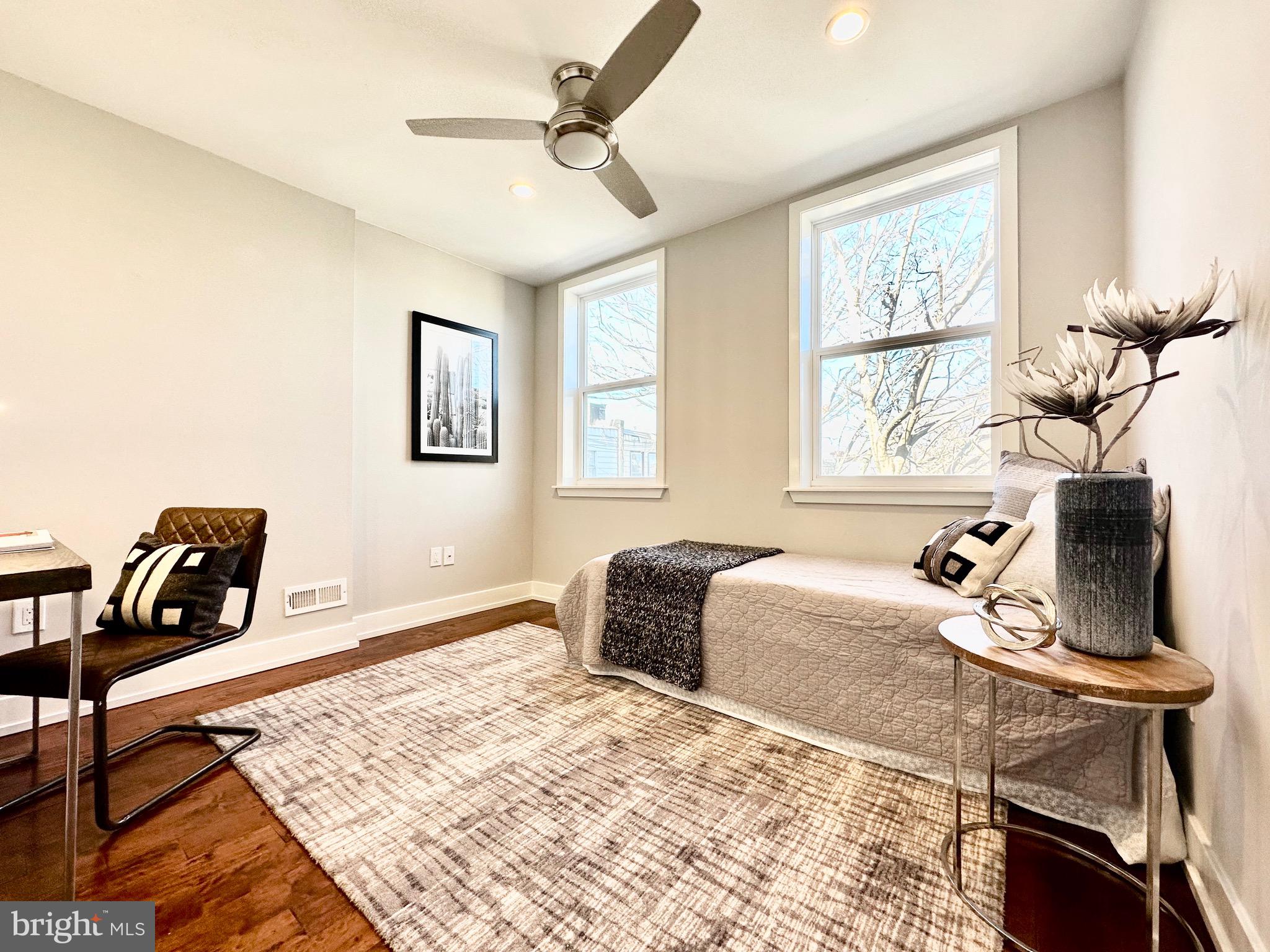 2635 Tasker Street Philadelphia, PA 19145 - Photo 33 of 58