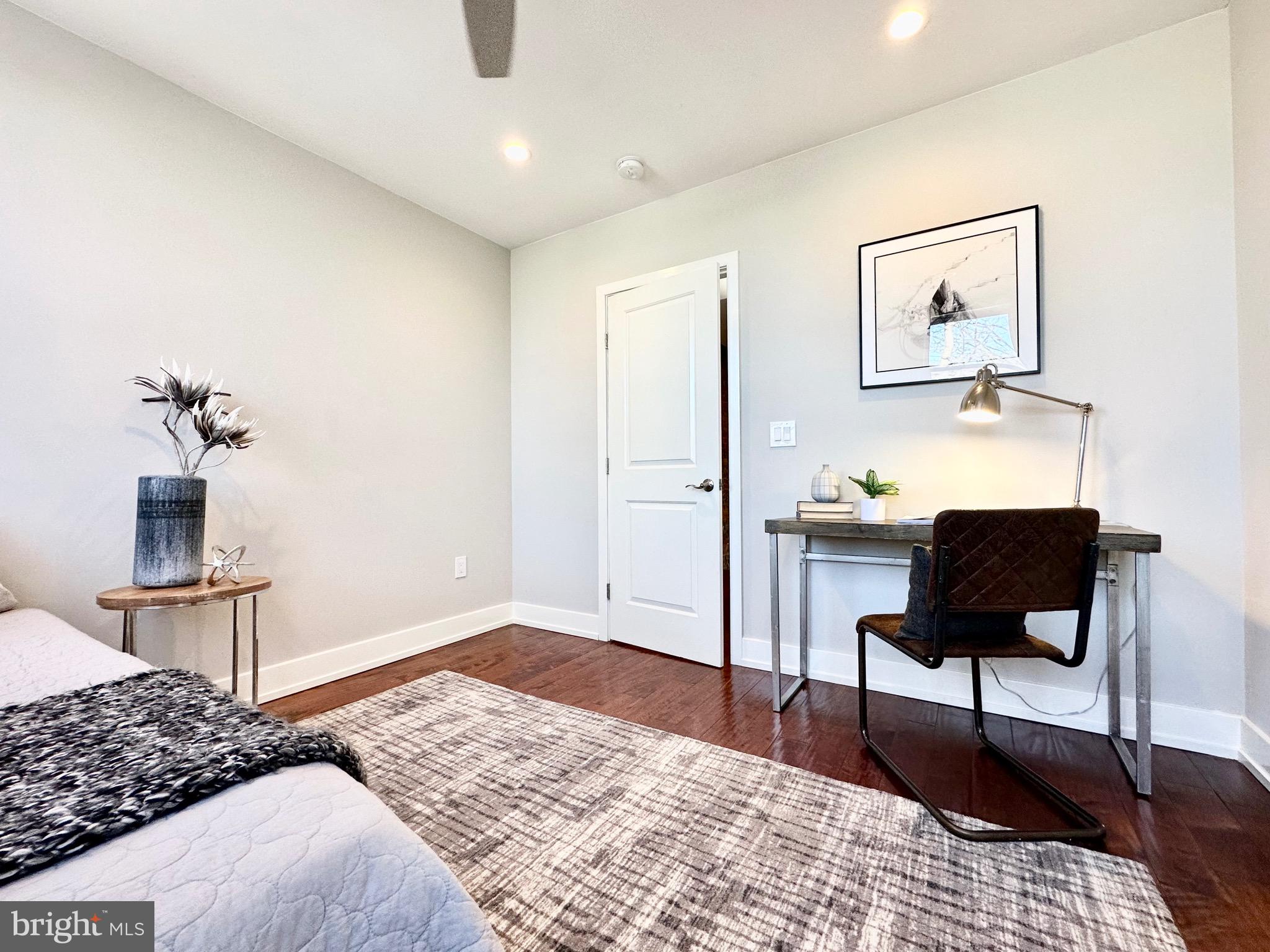 2635 Tasker Street Philadelphia, PA 19145 - Photo 35 of 58