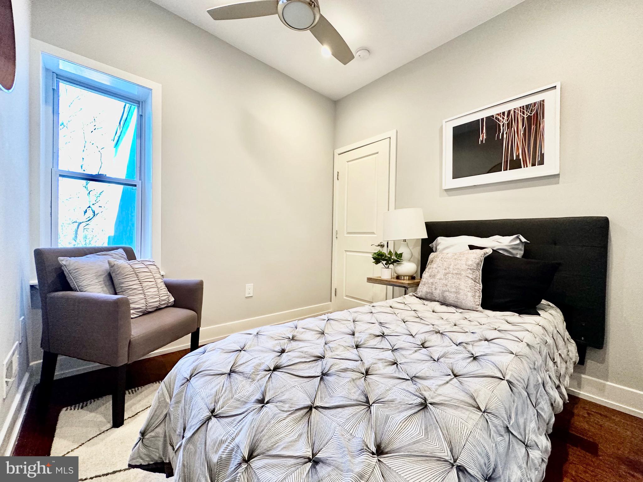 2635 Tasker Street Philadelphia, PA 19145 - Photo 43 of 58