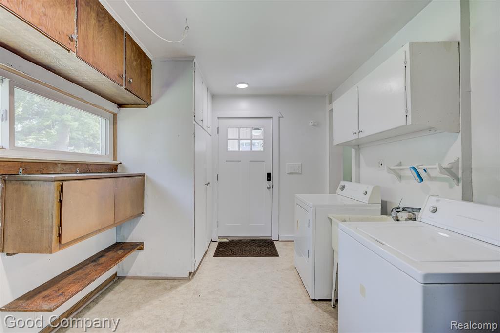 585 Roth Boulevard Clawson, MI 48017 - Photo 15 of 39