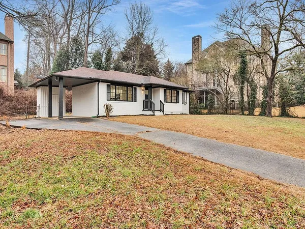 $3,500 | 1253 Dunwoody Lane Northeast, Atlanta, GA 30319