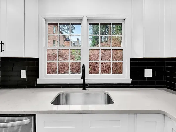 $3,500 | 1253 Dunwoody Lane Northeast, Atlanta, GA 30319