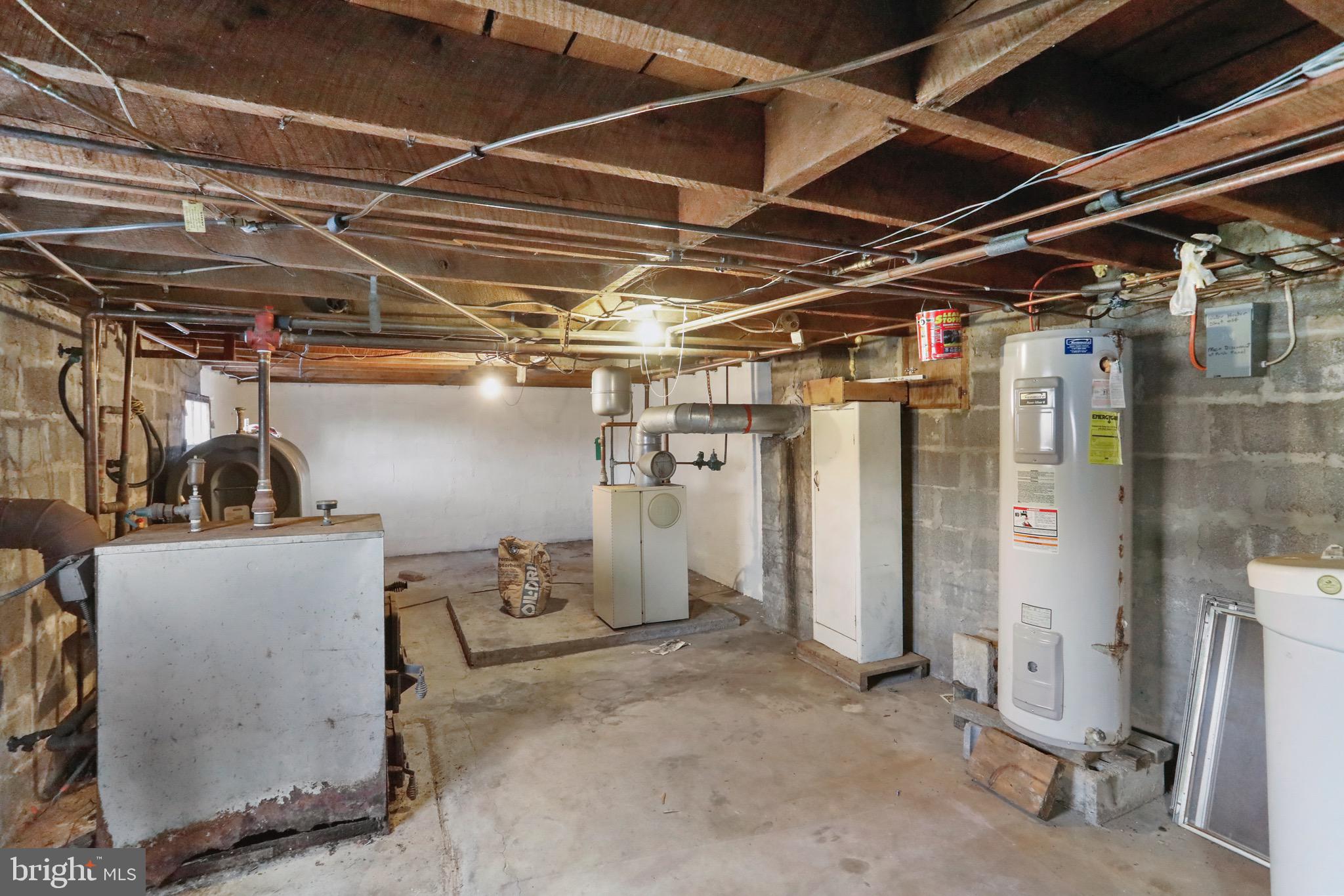 12725 Winchester Grade Road Berkeley Springs, WV 25411 - Photo 16 of 26