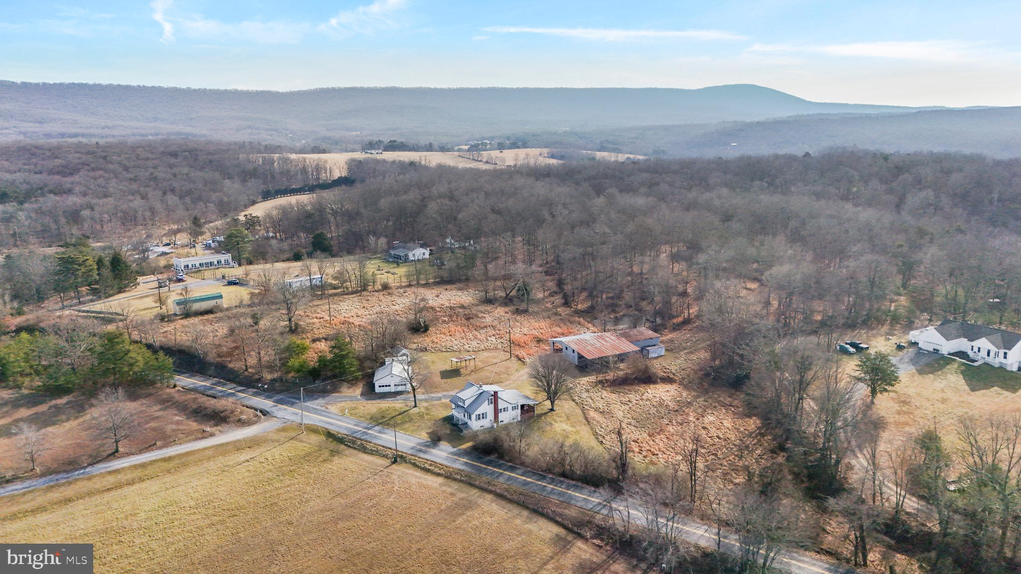 12725 Winchester Grade Road Berkeley Springs, WV 25411 - Photo 25 of 26