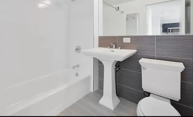 $4,295 | 315 West 33rd Street, Unit 19N | Hudson Yards