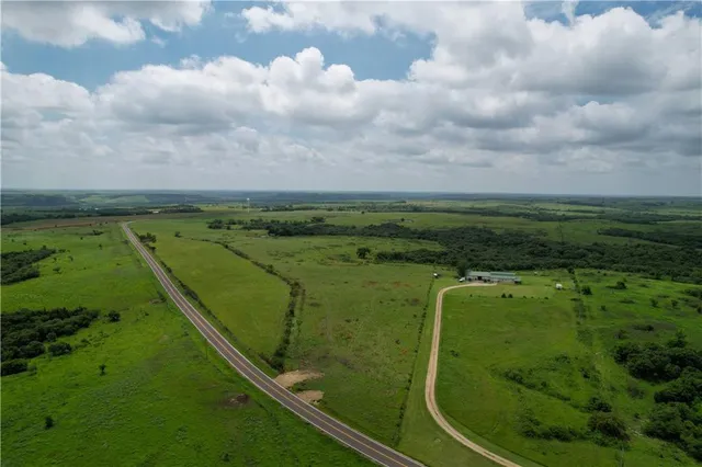 $400,500 | 57 Highway 57, Junction City, KS 66441